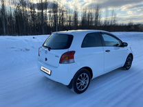 Toyota Yaris 1.0 MT, 2009, 120 325 км, с пробегом, цена 580 000 руб.