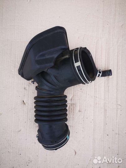 Воздуховод Mitsubishi Outlander XL 2,4 (4B12)