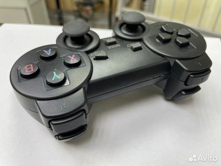 Игровая приставка 2.4g wireless controller gamepad