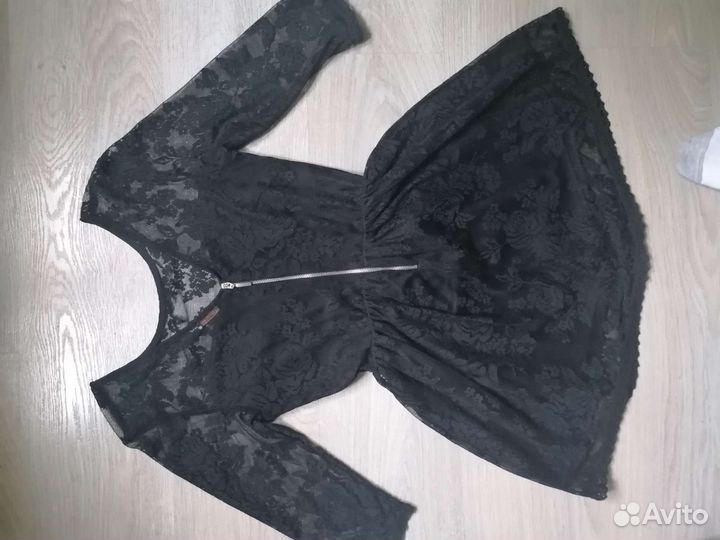 Платье Bershka 42