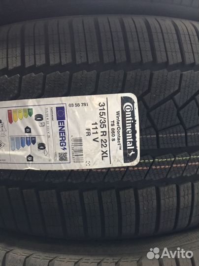 Continental ContiWinterContact TS 860S 275/40 R22 и 315/35 R22 107V
