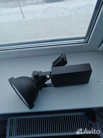 Трековые светильники бу lival