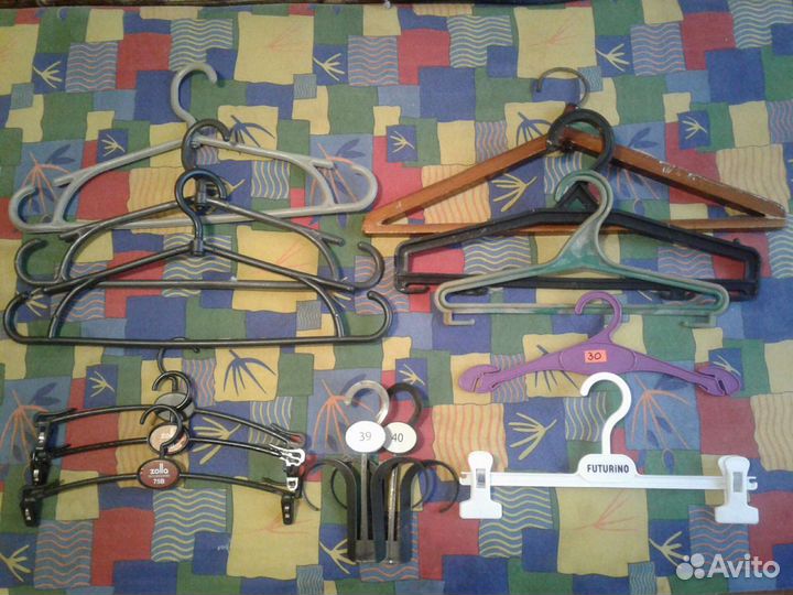 Плечики (тремпель) ддя одежды