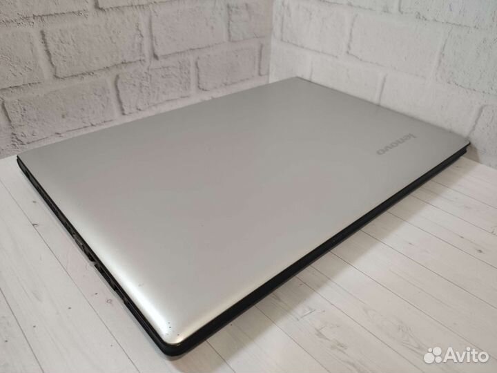 Ноутбук Lenovo 4*2.5Ghz/Nvidia 920m/SSD/Озу 8гб