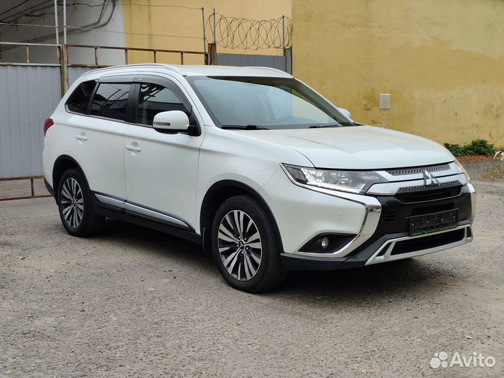 Mitsubishi Outlander 2.0 CVT, 2019, 44 223 км