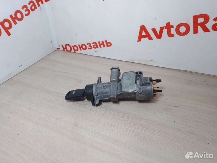 Замок зажигания Audi A4 B5