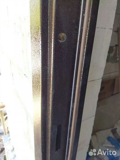 Металлические входные двери