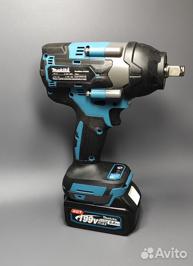 Гайковерт аккумуляторный Makita 800н.м