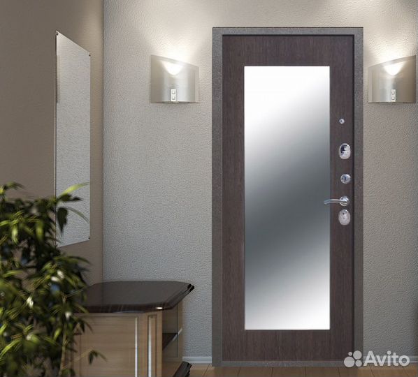Дверь входная с зеркалом
