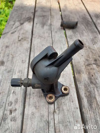 Корпус термостата 31105 Крайслер