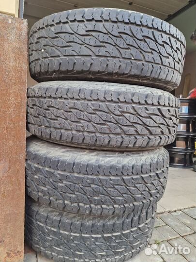 Bridgestone Dueler A/T 235/70 R16 106T