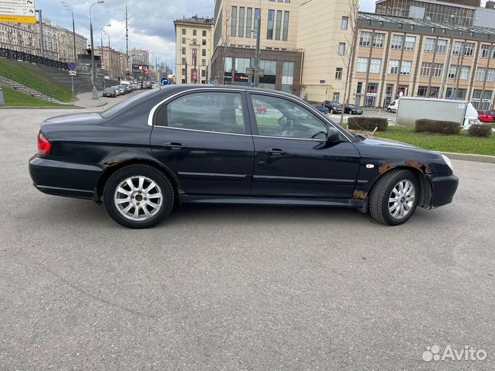 Hyundai Sonata 2.0 AT, 2004, 295 430 км