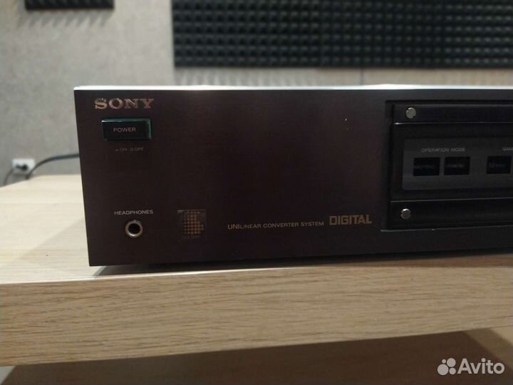 Sony das 702es