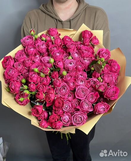 Пионовидные розы букет