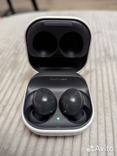 Беспроводные наушники Samsung Galaxy Buds 2