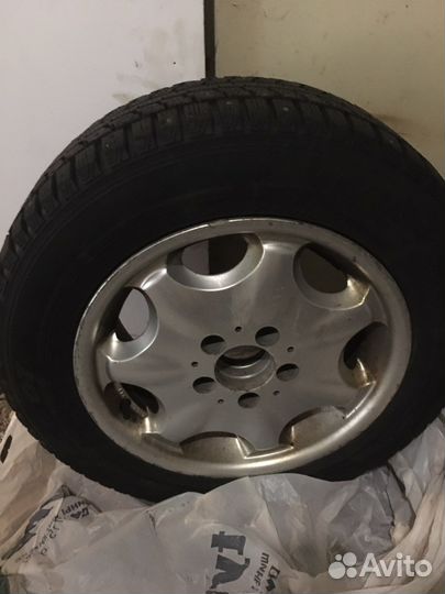 Шины 195/65/15 Диски мерседес R15