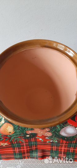 Керамический горшок с крышкой