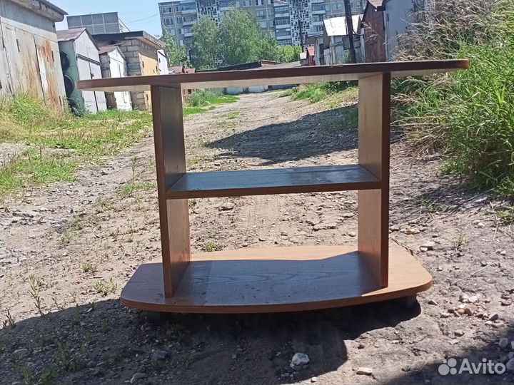 Тумбочка под телевизор