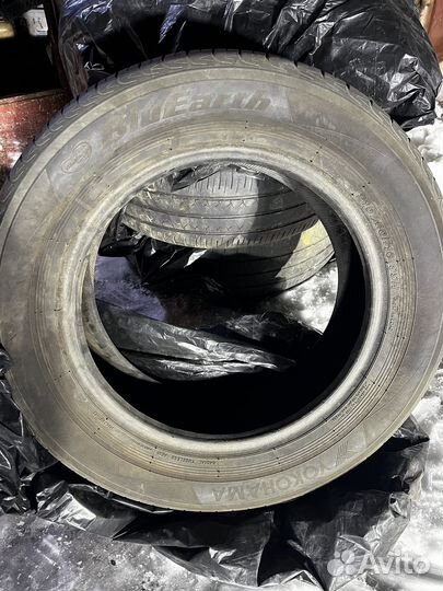 Yokohama BluEarth AE01 215/60 R16 50