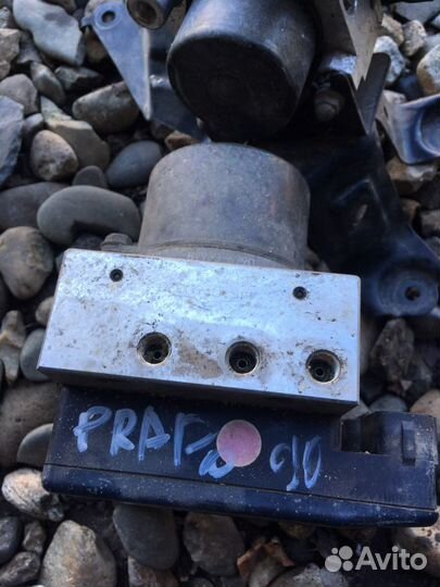 Абс блок abs toyota alphard 2003