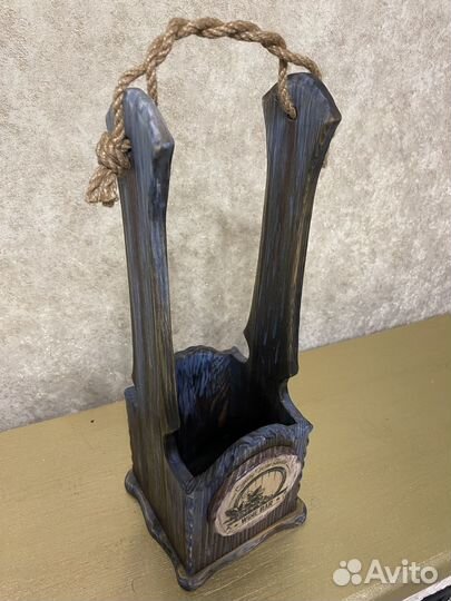 Деревянный подарочный ящик для бутылки