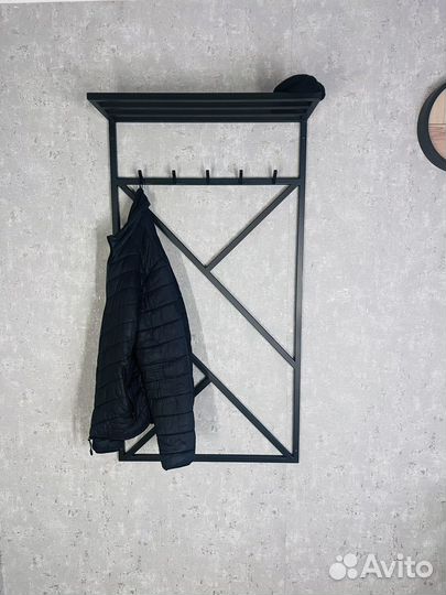 Прихожая настенная вешалка в стиле лофт в прихожую