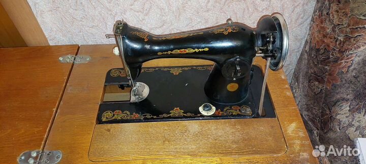 Швейная машинка ножная подольск