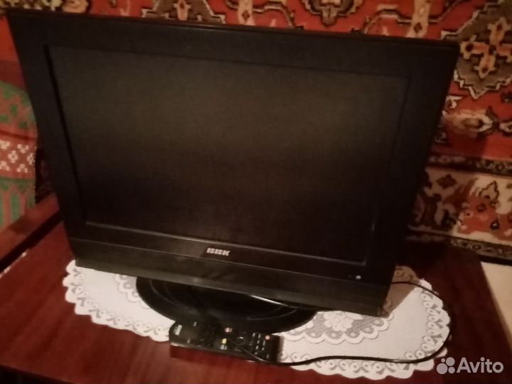 Продаю 3 телевизора на запчасти, не битые