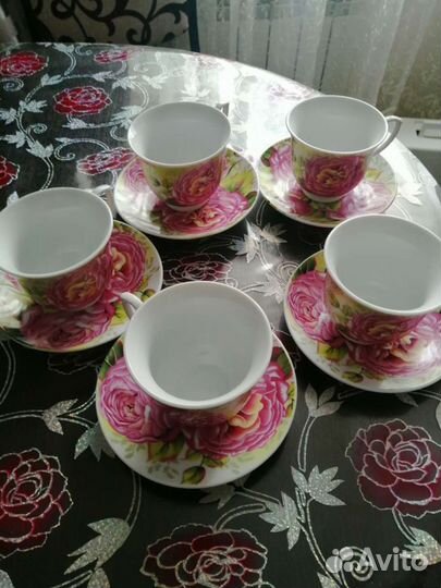 Чайные пары и чашки