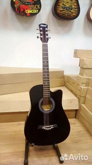 Гитара черная