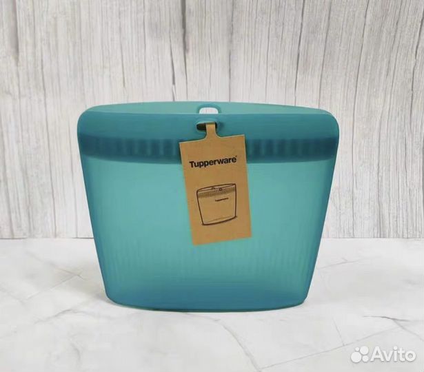 Контейнеры Tupperware