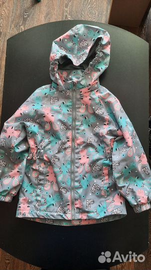 Ветровка для девочки