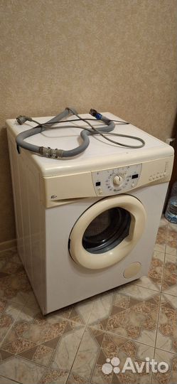 Стиральная машина Whirlpool бу