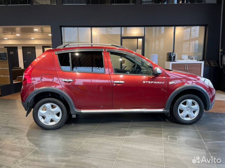 Renault Sandero Stepway 1.6 МТ, 2011, 156 064 км
