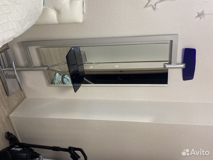 Зеркало для парикмахера