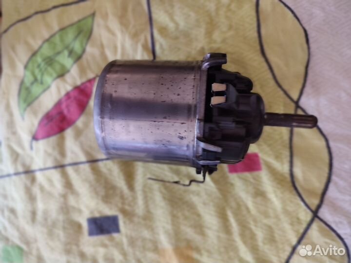 Мотор печки toyota corolla 150