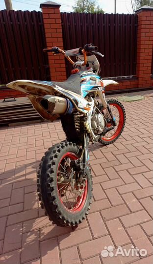 Питбайк Kayo Classic YX140EM
