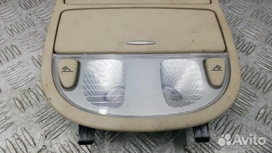 Фонарь освещения салона hyundai santa FE 2 (3BR03J