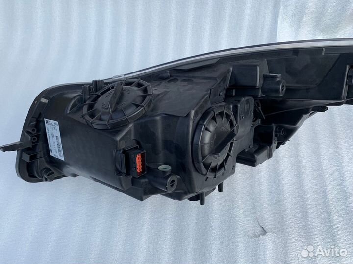 Фара ксенон Opel Insignia Afl адаптив