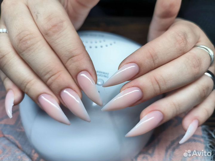 Наращивание ногтей