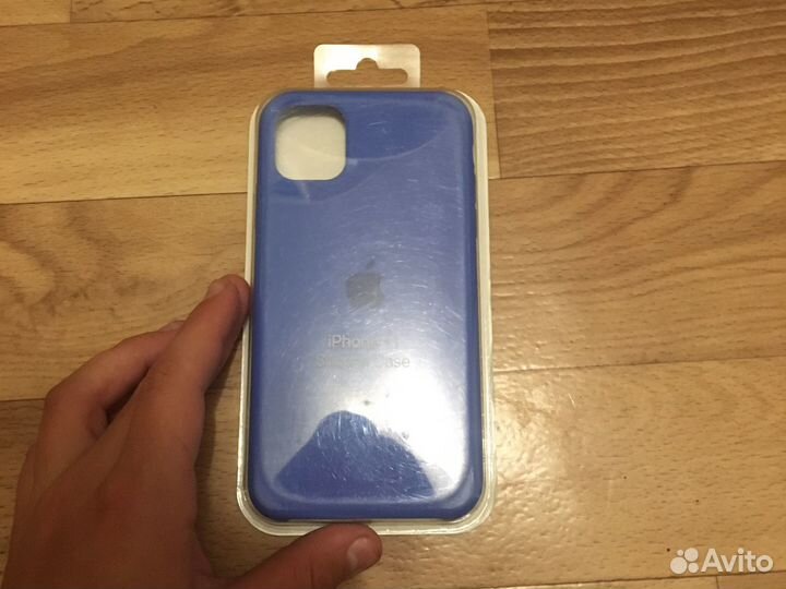 Чехол на iPhone