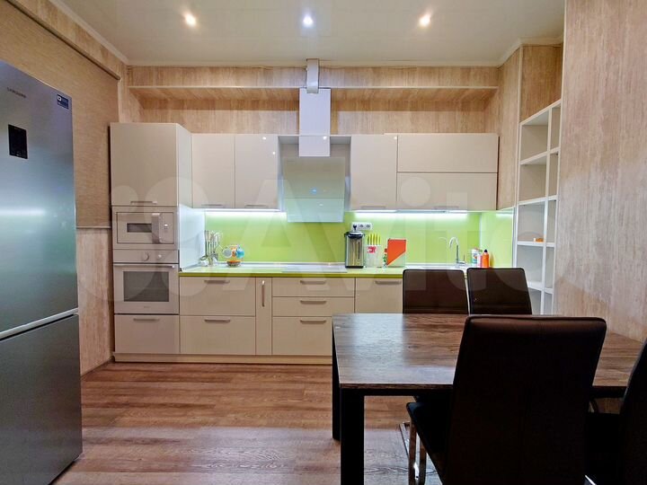 2-к. квартира, 60 м², 3/14 эт.
