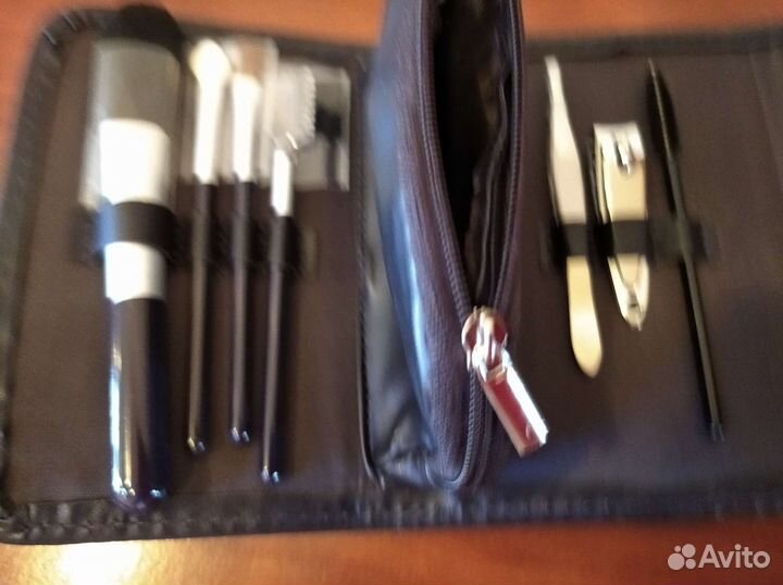 Маникюрно-косметический набор