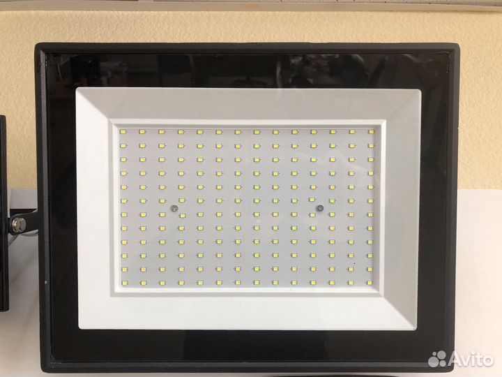 Светодиодные прожектора