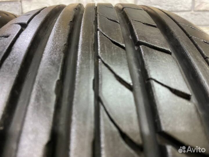 Dunlop Enasave RV503 215/65 R15