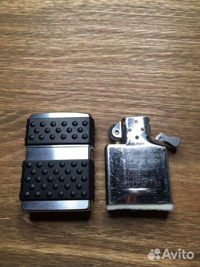 Зажигалка Zippo 2000г