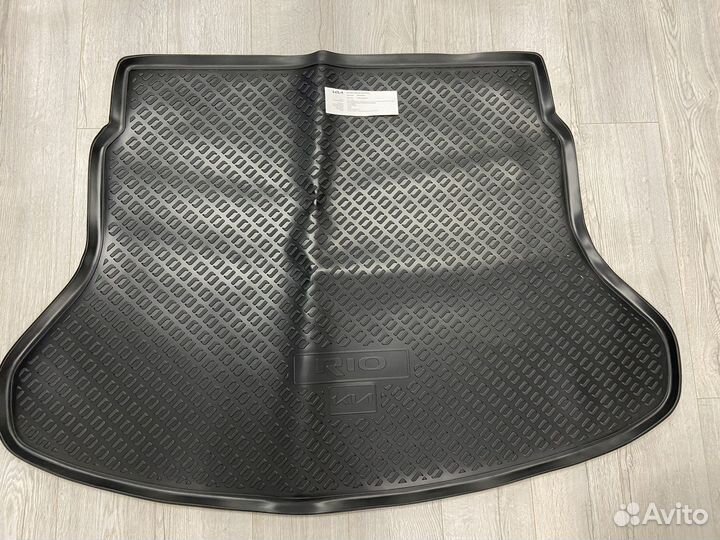 Оригинальный коврик багажника Kia Rio 4