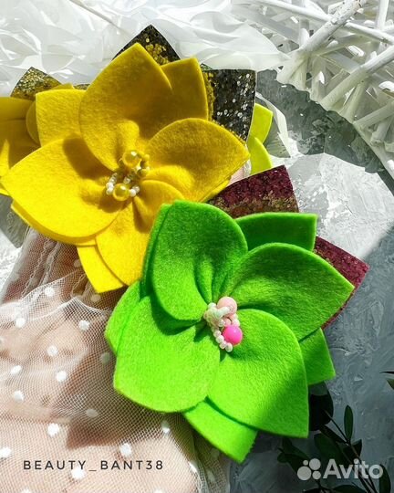 Заколка резинка для волос ручная работа