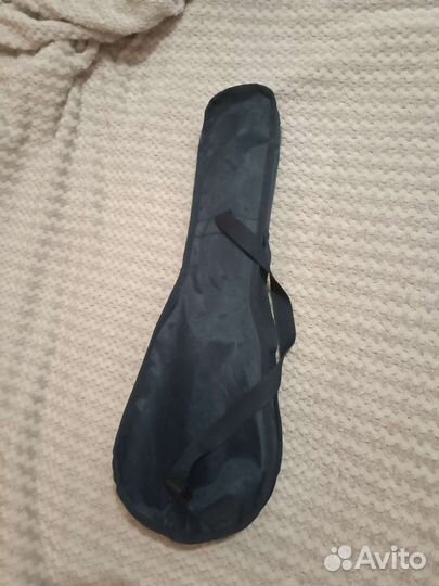 Гитара укулеле