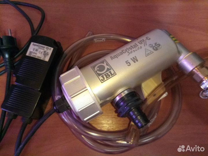 Ультрафиолетовый стерилизатор воды для аквариумов